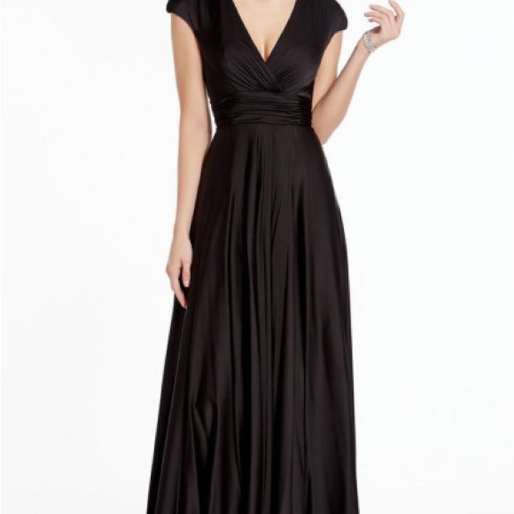 Alyce Paris V Neck Cap Sleeve Gown #27305 - Picture 6 of 8